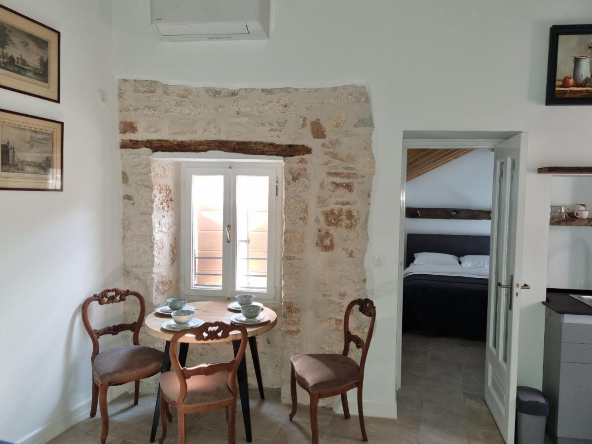 Apartmani Ulika Bale Exteriör bild